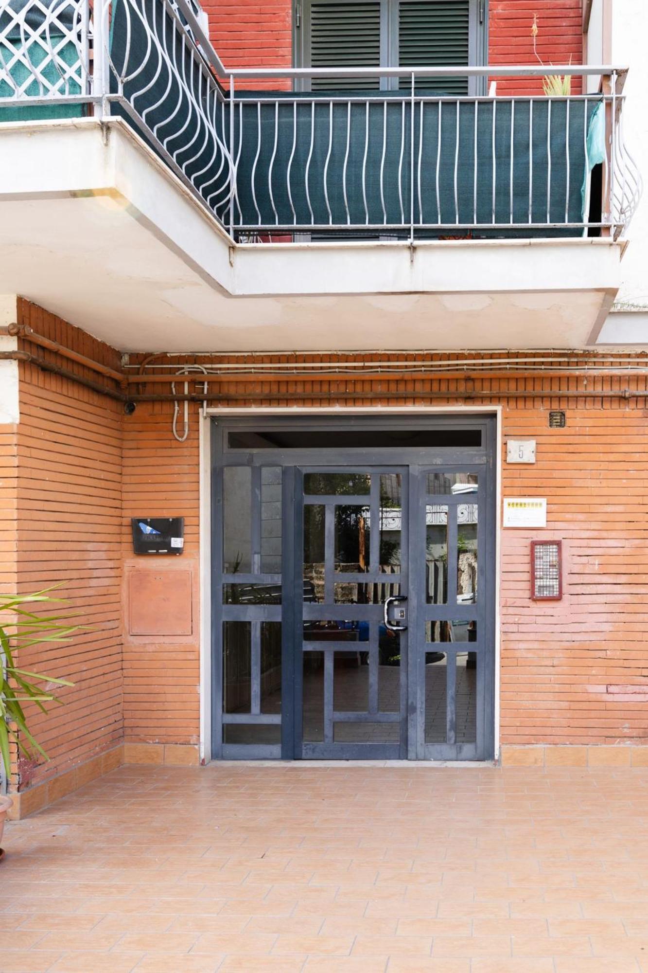 Graziano Home Airport Nápoles Exterior foto